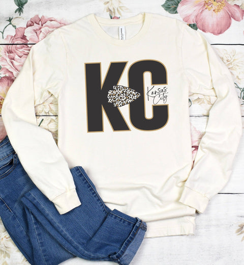 The Graphic Tee - *WHOLESALE* KC Leopard Natural Heather Long Sleeve Tee