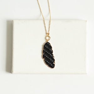 Long Drop Pattern Necklace