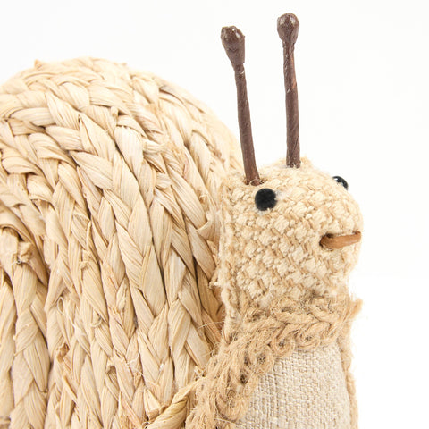 Woven Snail Sitter