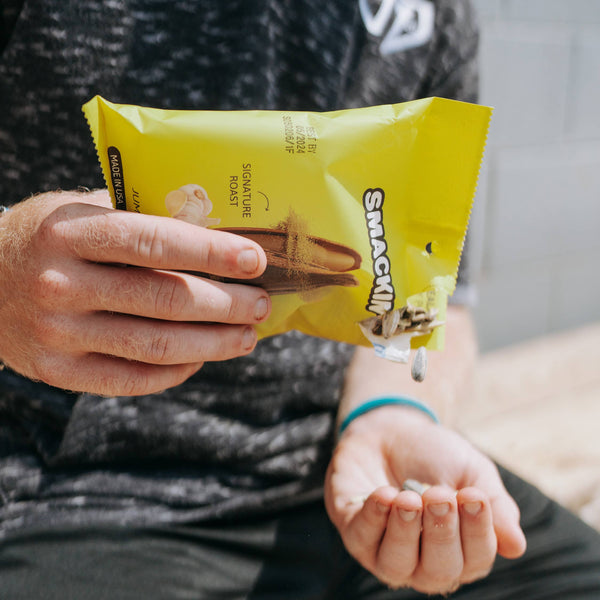 SMACKIN' Sunflower Seeds (4 oz)