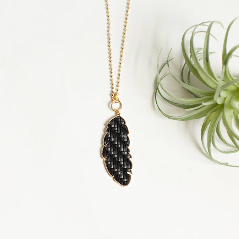 Long Drop Pattern Necklace