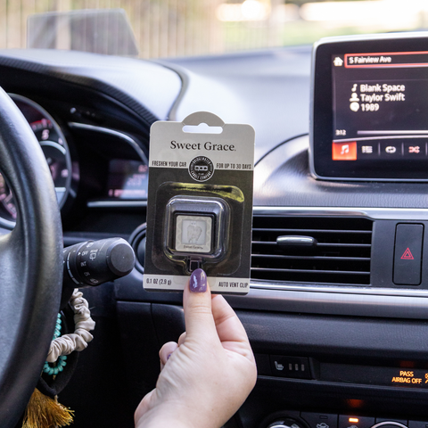 Bridgewater Candle Company - Sweet Grace Auto Vent Clip | Car Air Freshener
