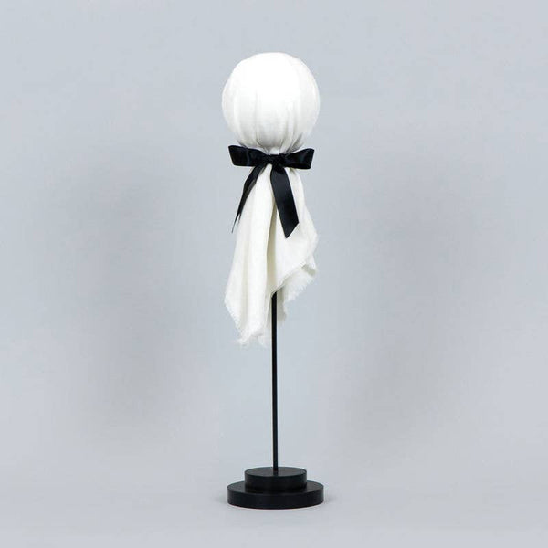 6x18x4 wd shp on stand (GHOST)  HALLOWEEN