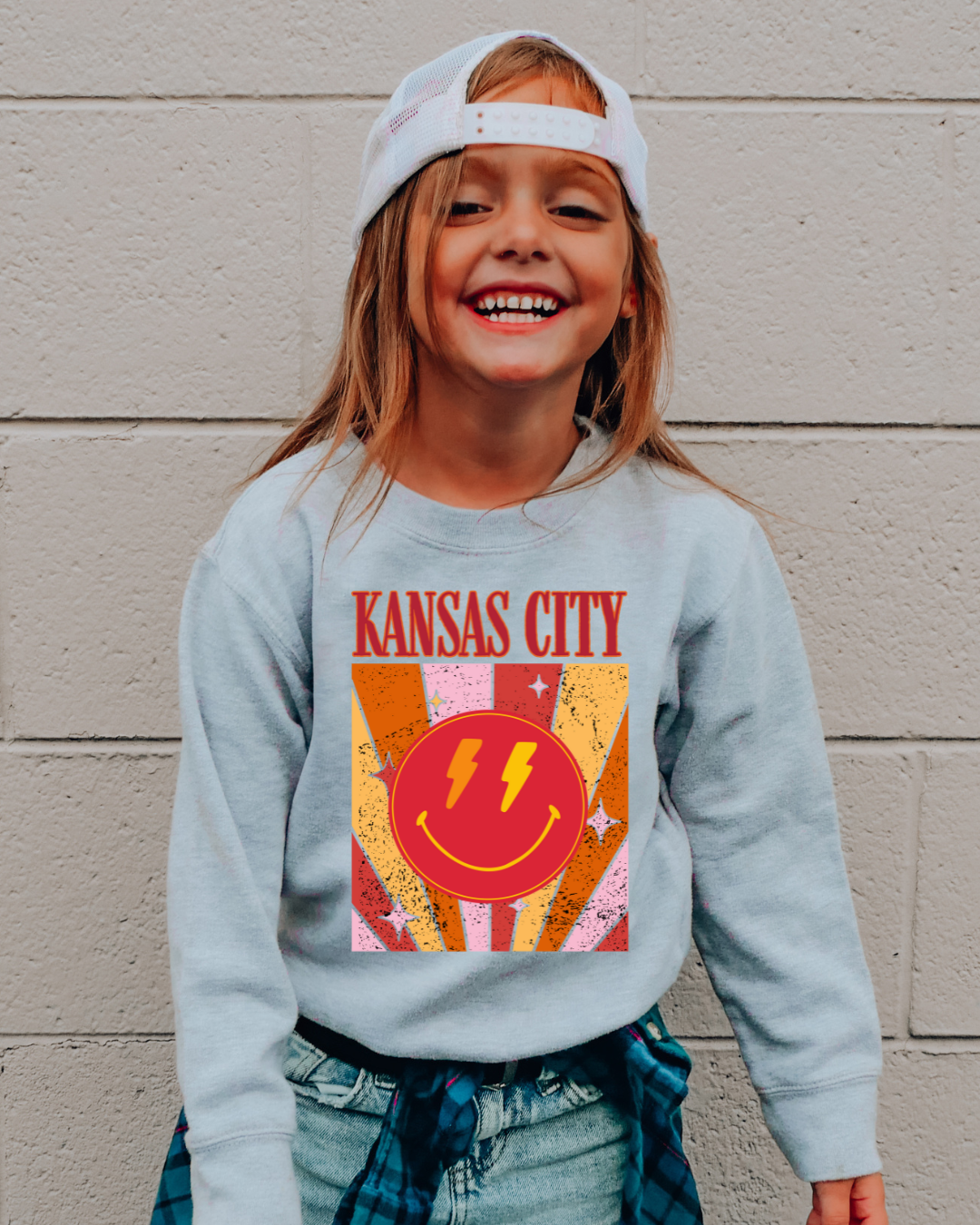 Kansas City Smily Chiefs Youth Graphic Sweatshirt: Sport Grey