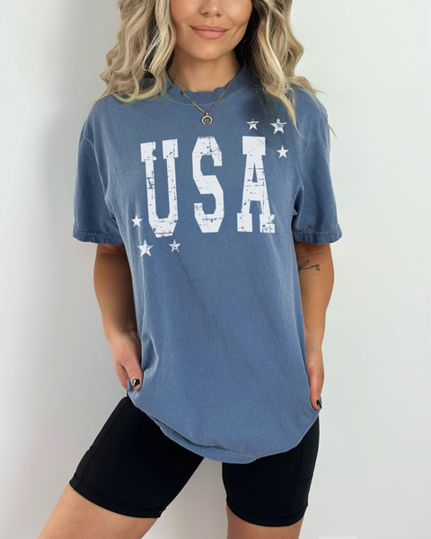 Basic And Peachy - USA - 4th of July Graphic Tee