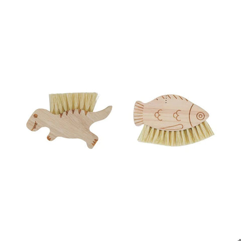 Beech Wood & Sisal Animal Shaped Brush